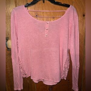 E Hanger M Shirt Size Medium